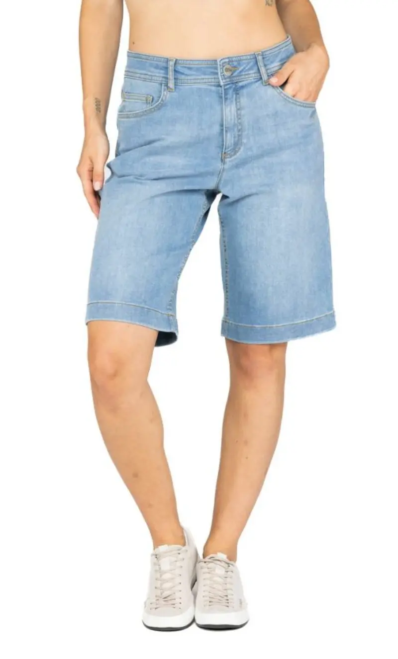 Christina Denim Shorts – Modern Fit For Women 1