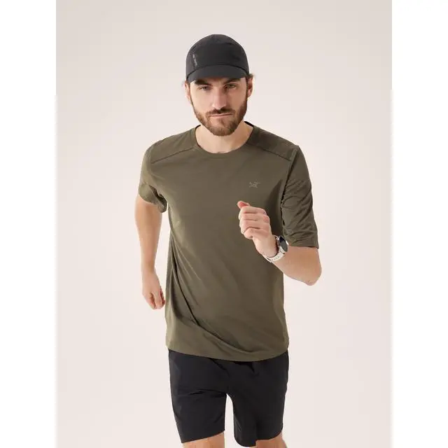 Cormac Crew Men’S Short-Sleeve Performance Shirt