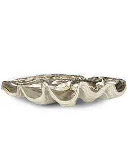 Silver Clamshell Display Bowl – Luxury Table Accent 1