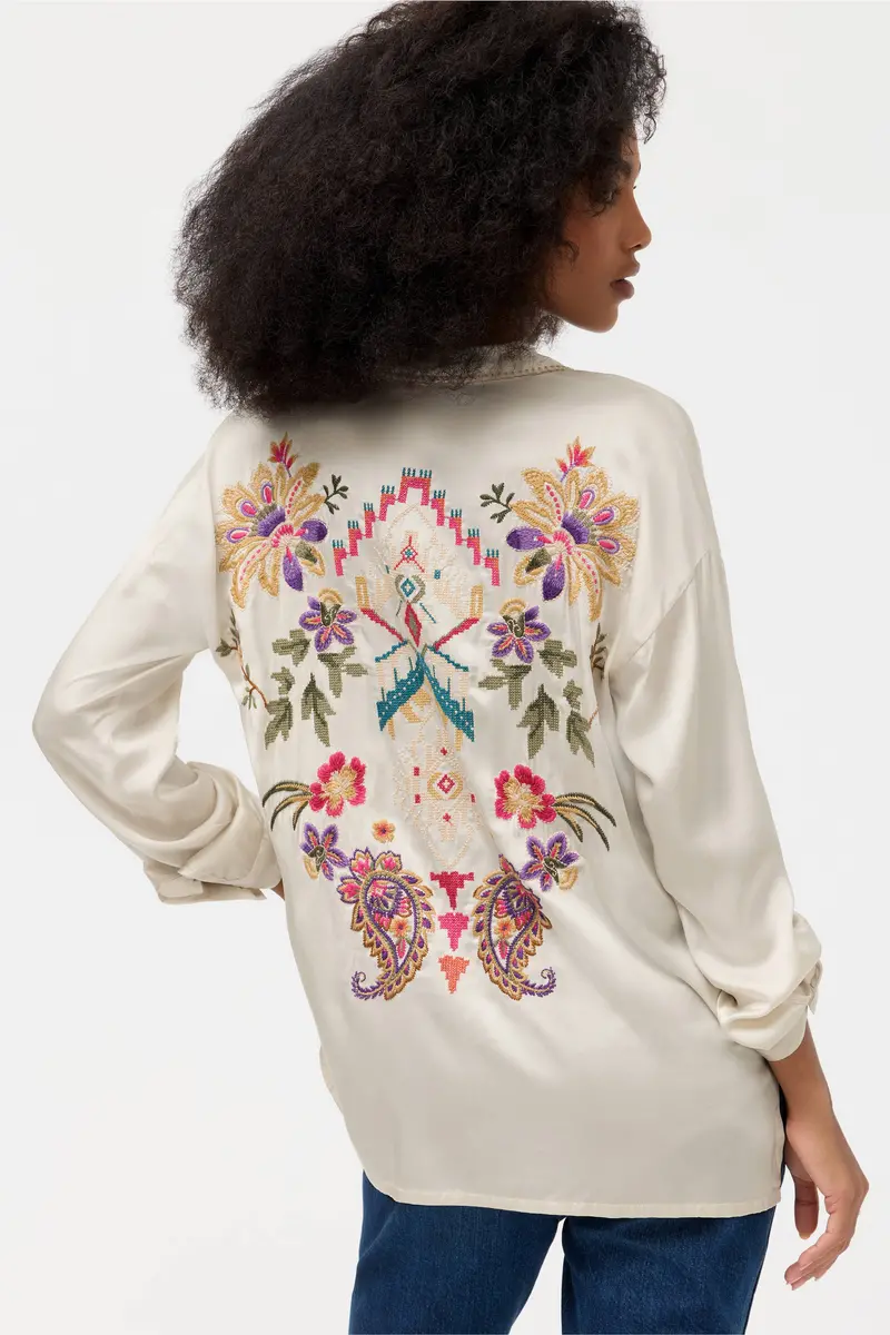 Slim-Fit Audrey Collared Shirt – Women'S Modern Tailored Top 1