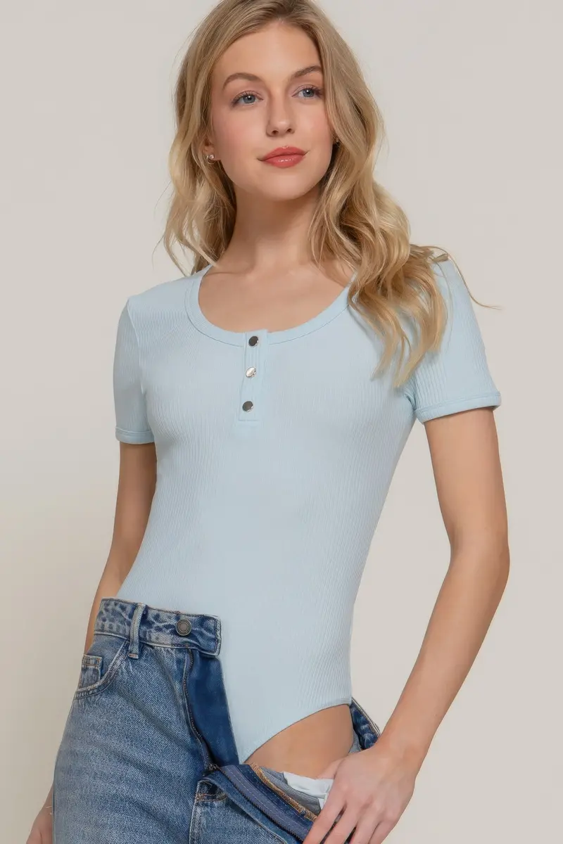Snap-Button Ribbed Short-Sleeve Bodysuit 1