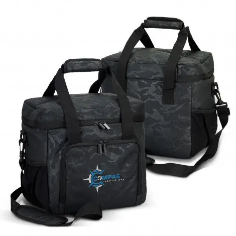 Urban Camo Insulated Cooler Bag For Food And Drinks 1