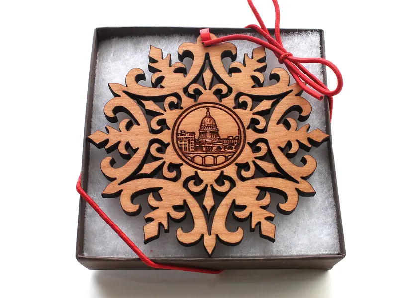 Wisconsin Capitol Building Snowflake Ornament In Gift Box 1