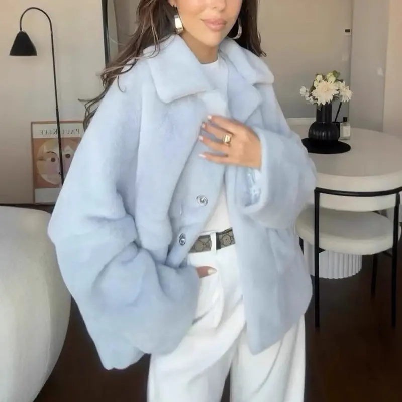 Women’S Furry Lapel Jacket – Short Fleece Coat With Long Sleeves And Trendy Plush Finish